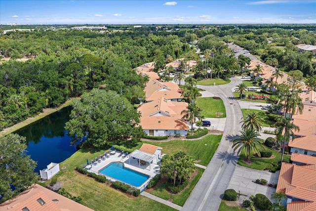 6724 APPROACH ROAD 3, Sarasota, FL 34238