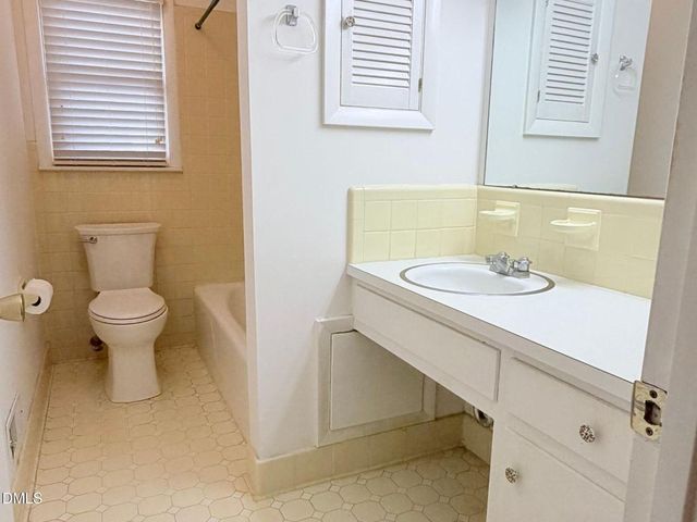 5005 Gatewood Drive, Durham, NC 27712