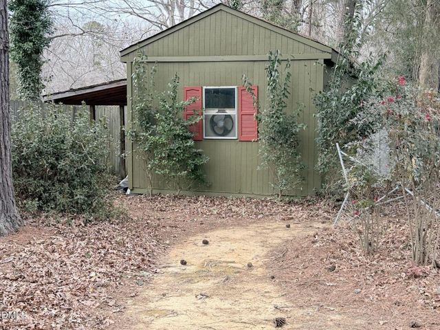 5005 Gatewood Drive, Durham, NC 27712