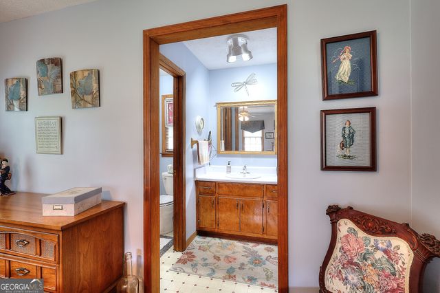 3079 Meadow Trail, Loganville, GA 30052