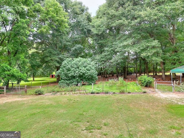 3079 Meadow Trail, Loganville, GA 30052