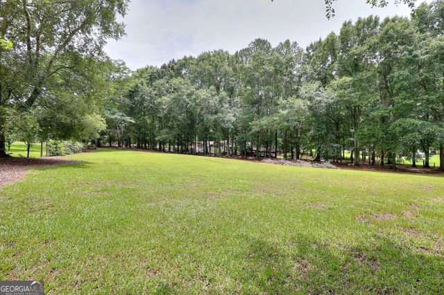 3079 Meadow Trail, Loganville, GA 30052