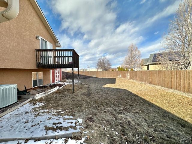 3131 Bighorn Ct, Pueblo, CO 81005