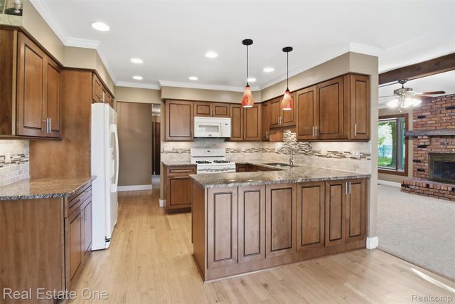 4425 Gardner Street, Sterling Heights, MI 48310