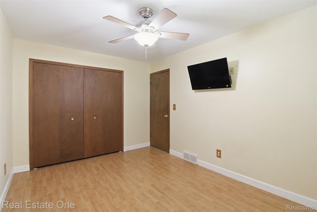 4425 Gardner Street, Sterling Heights, MI 48310