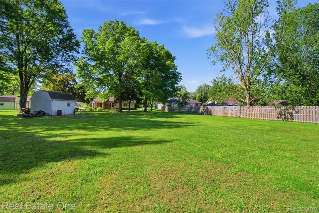 4425 Gardner Street, Sterling Heights, MI 48310