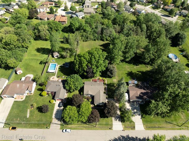 4425 Gardner Street, Sterling Heights, MI 48310