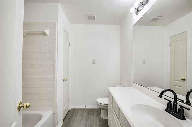 3524 Bratton Ridge Xing, Austin, TX 78728