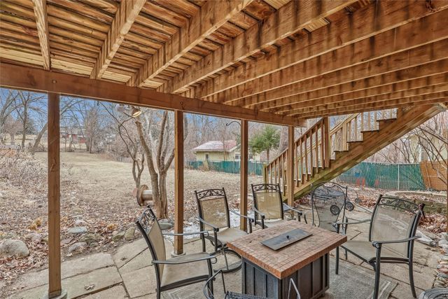 1337 60th Street, Des Moines, IA 50311