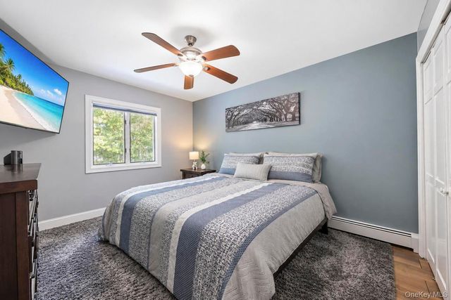 175 Stuyvesant Road, Oakdale, NY 11769