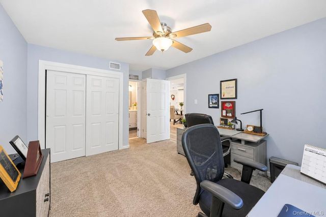 175 Stuyvesant Road, Oakdale, NY 11769