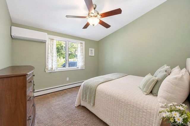 175 Stuyvesant Road, Oakdale, NY 11769