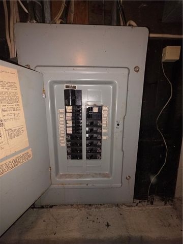 54 Rosewood, Rochester, NY 14609