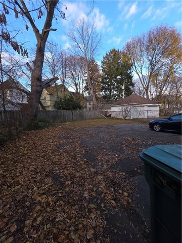 54 Rosewood, Rochester, NY 14609