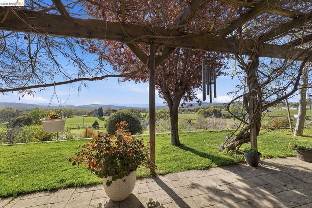 9360 Highway 49, Sonora, CA 95370