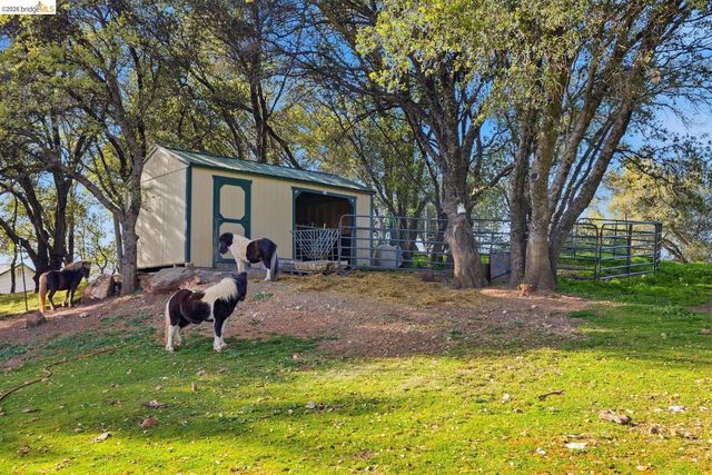 9360 Highway 49, Sonora, CA 95370