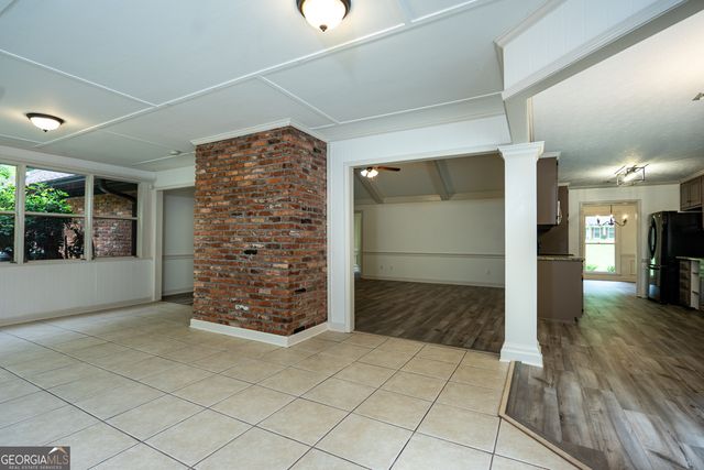 106 Powers Court, Lagrange, GA 30240