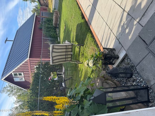 629 W 15th Avenue, Anchorage, AK 99501