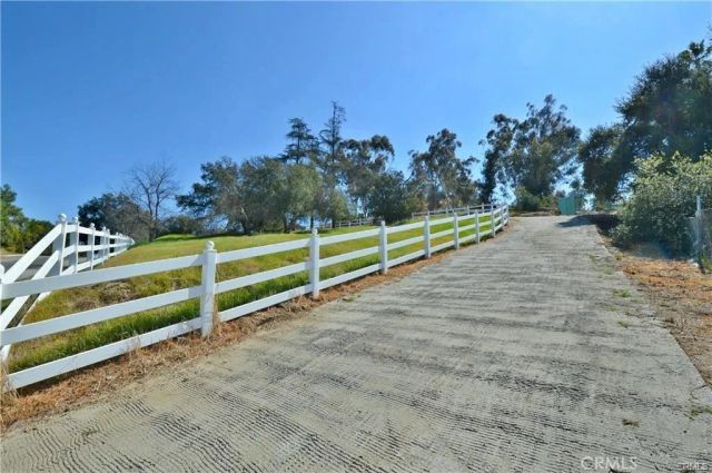 402 E DE ANZA HEIGHT DR, San Dimas, CA 91773