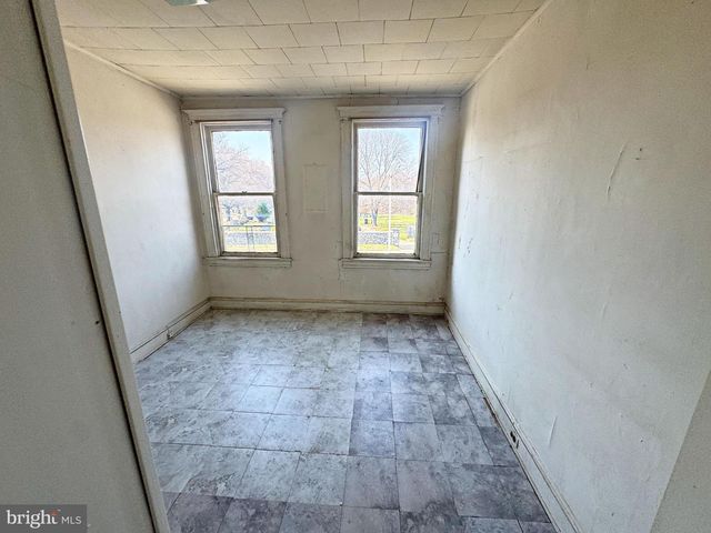2215 BELAIR RD, Baltimore, MD 21213