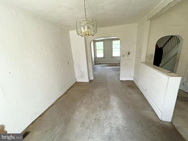 2215 BELAIR RD, Baltimore, MD 21213