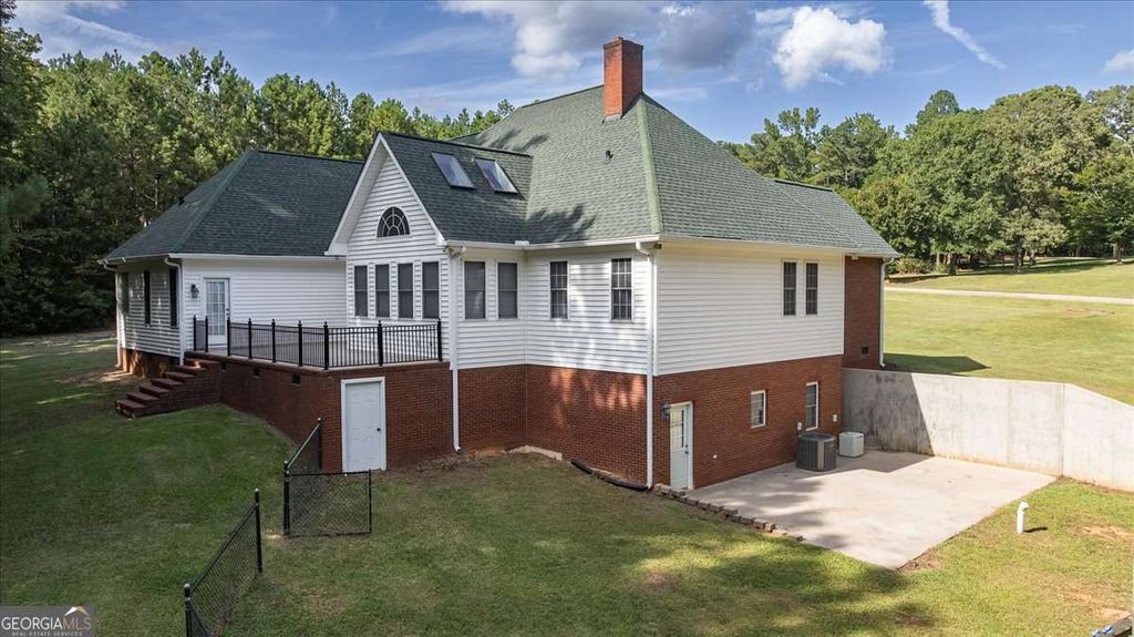 1628 Valley View Drive, Elberton, GA 30635 — photo 2