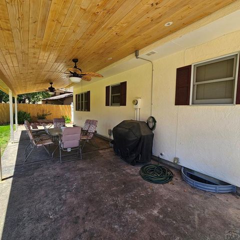 2114 Rangeview Dr, Pueblo, CO 81008