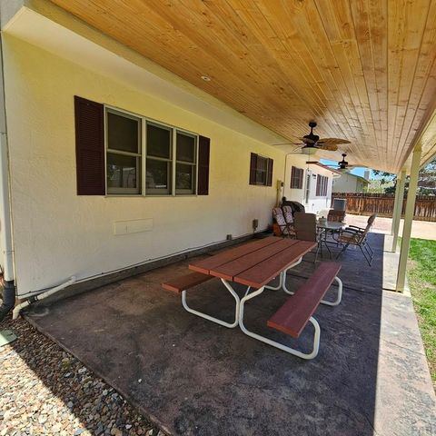 2114 Rangeview Dr, Pueblo, CO 81008