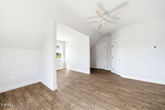 287 Old Island Trail, Kingsport, TN 37664