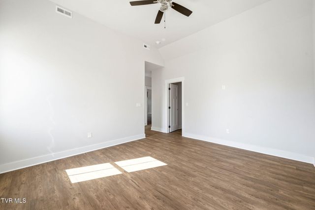 287 Old Island Trail, Kingsport, TN 37664