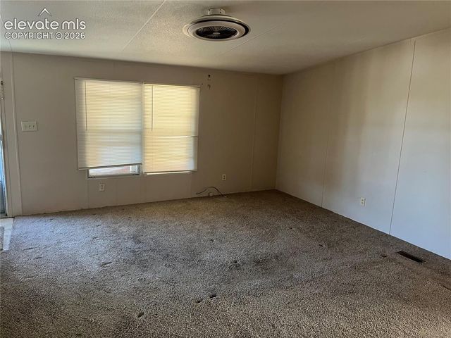 271 E Countryside Drive, Pueblo West, CO 81007