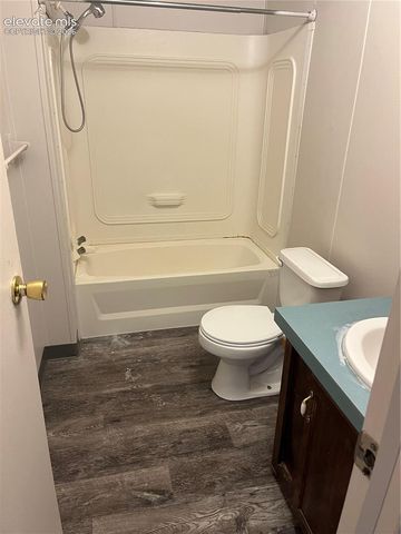 271 E Countryside Drive, Pueblo West, CO 81007