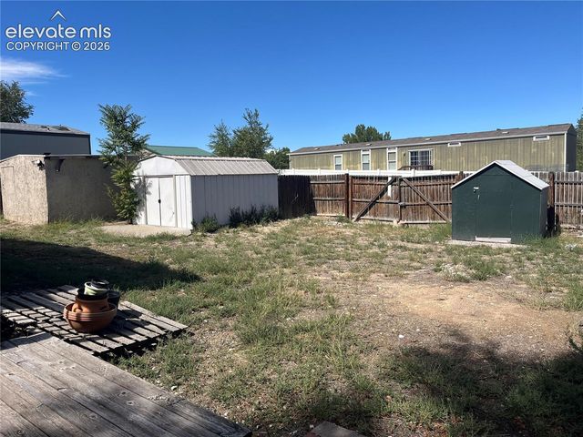 271 E Countryside Drive, Pueblo West, CO 81007
