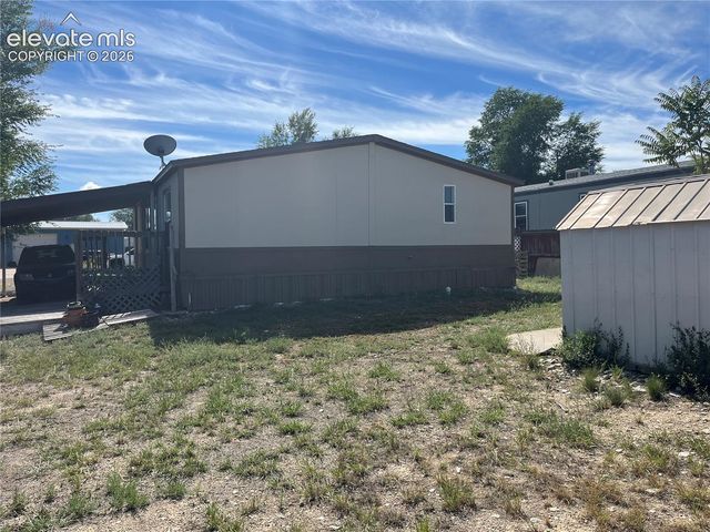 271 E Countryside Drive, Pueblo West, CO 81007