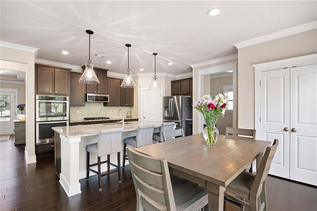 413 Ridgeway Lane, Canton, GA 30114