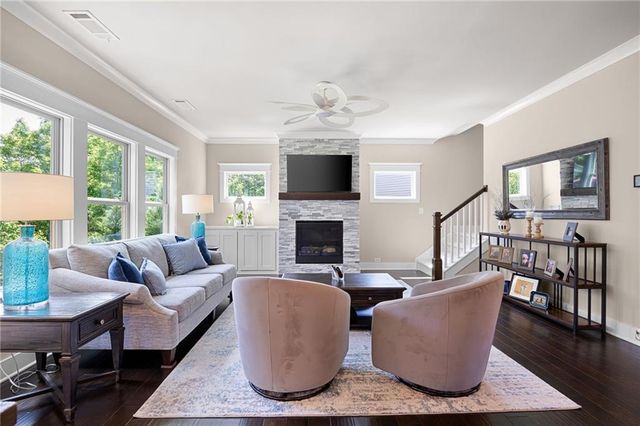 413 Ridgeway Lane, Canton, GA 30114