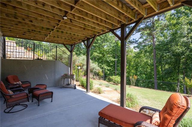413 Ridgeway Lane, Canton, GA 30114