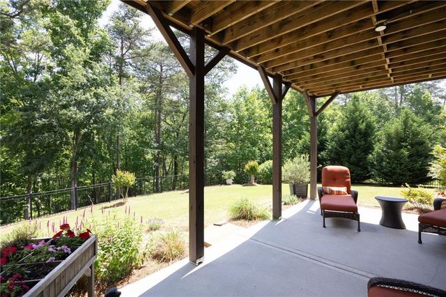 413 Ridgeway Lane, Canton, GA 30114