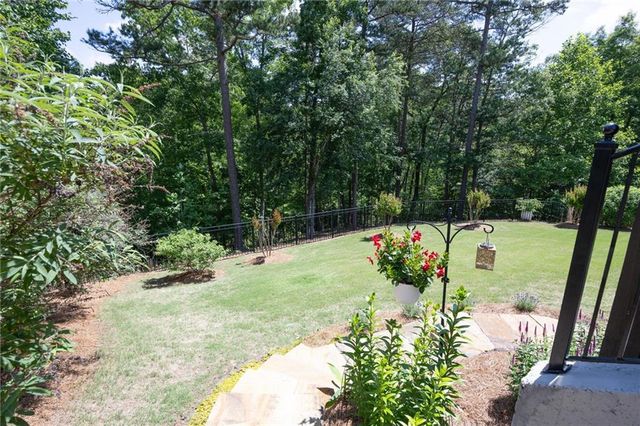 413 Ridgeway Lane, Canton, GA 30114