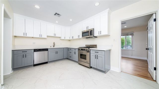 6443 Agnes Avenue, North Hollywood, CA 91606