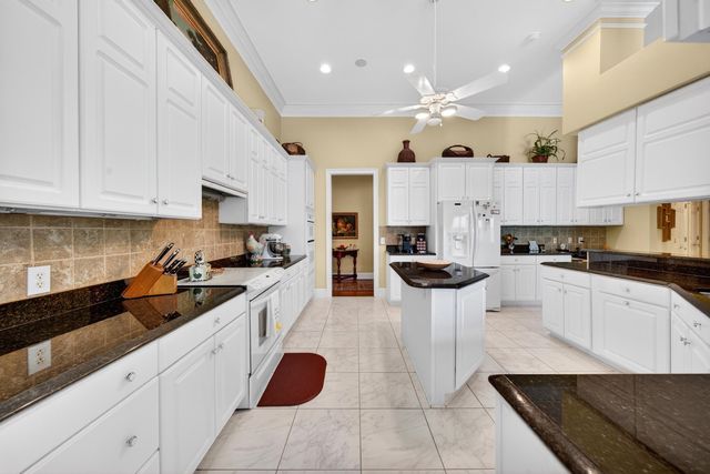 164 Jutland Ln., Georgetown, SC 29440
