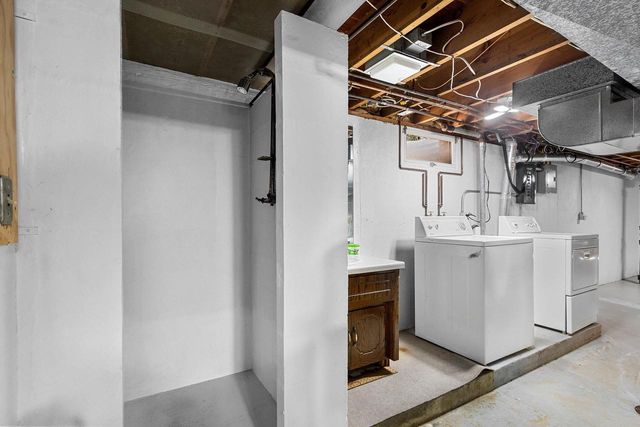 914 RASMUSSEN PLACE, Green Bay, WI 54304