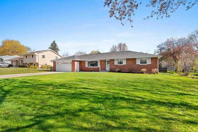 914 RASMUSSEN PLACE, Green Bay, WI 54304