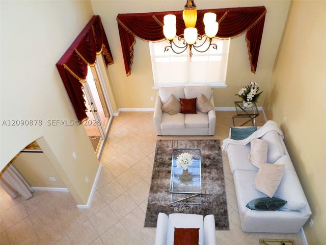 6042 SW 163rd Ave, Miami, FL 33193