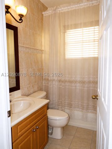 6042 SW 163rd Ave, Miami, FL 33193