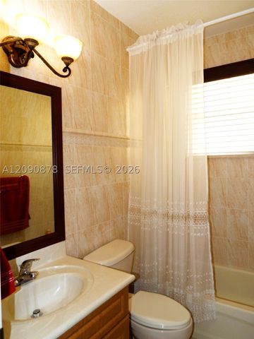 6042 SW 163rd Ave, Miami, FL 33193