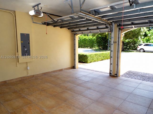 6042 SW 163rd Ave, Miami, FL 33193