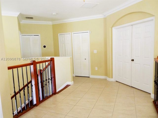 6042 SW 163rd Ave, Miami, FL 33193