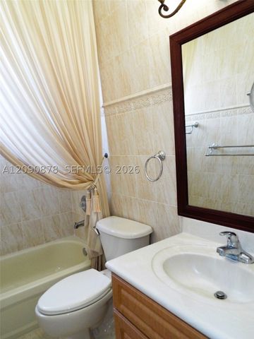6042 SW 163rd Ave, Miami, FL 33193