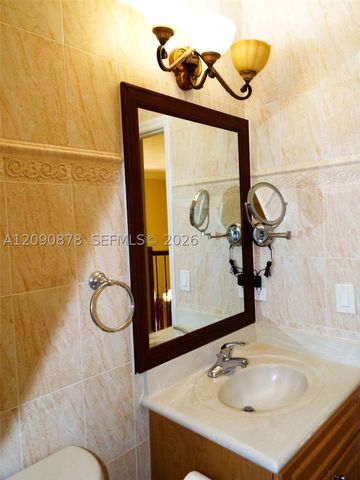 6042 SW 163rd Ave, Miami, FL 33193